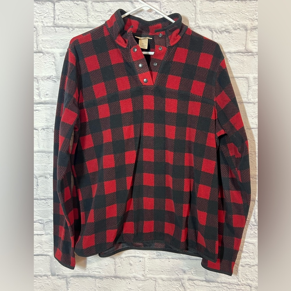 Duluth Trading Co Red and Black Plaid Pullover, sz XL